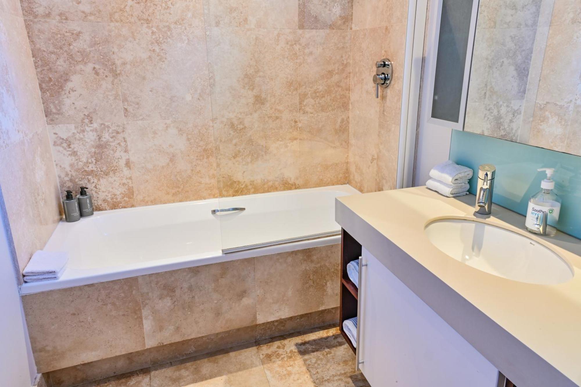 Gnd Properties Luxury Holiday Home Port Elizabeth Ngoại thất bức ảnh